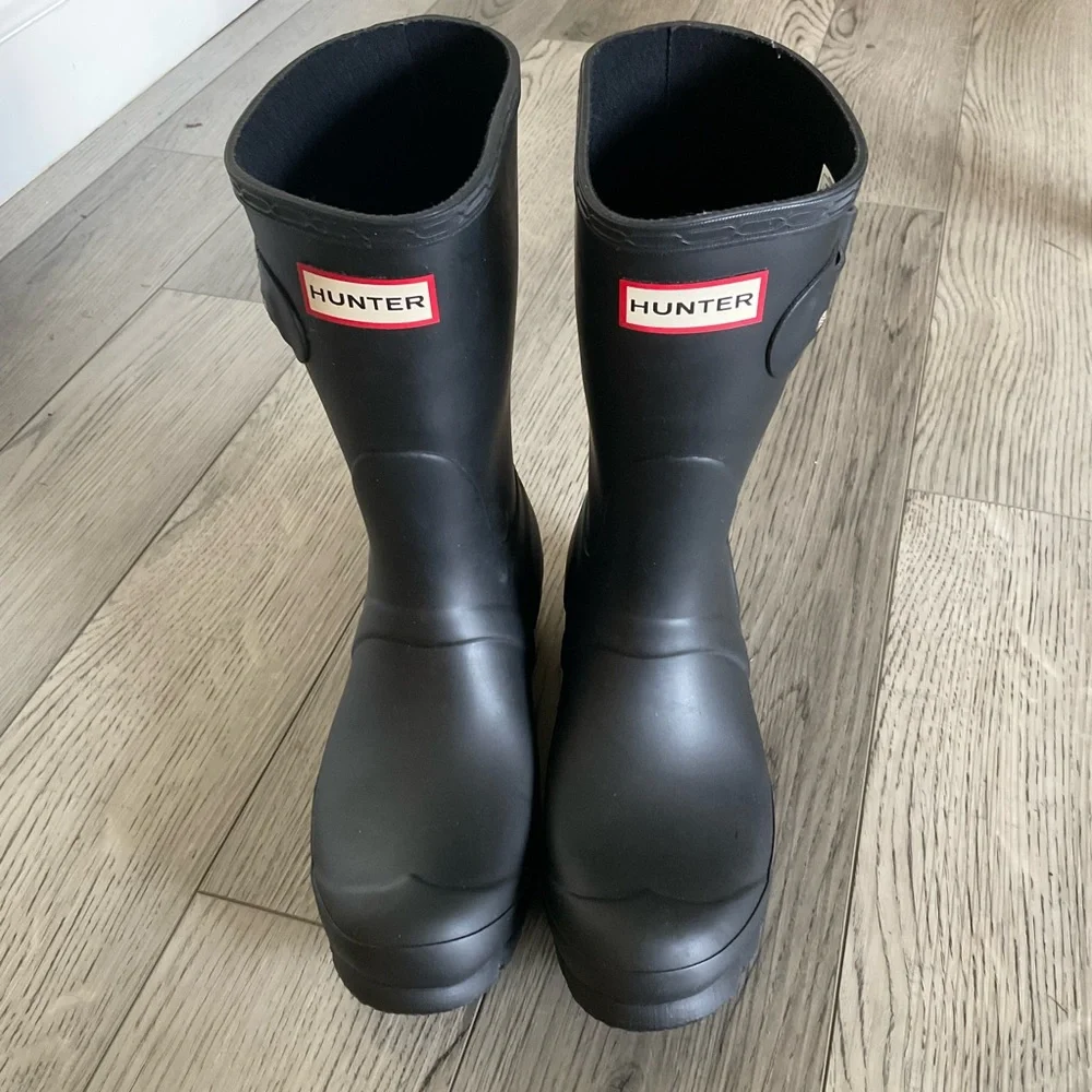 Hunter Original Short Black Waterproof Boots - Picture 8 of 15